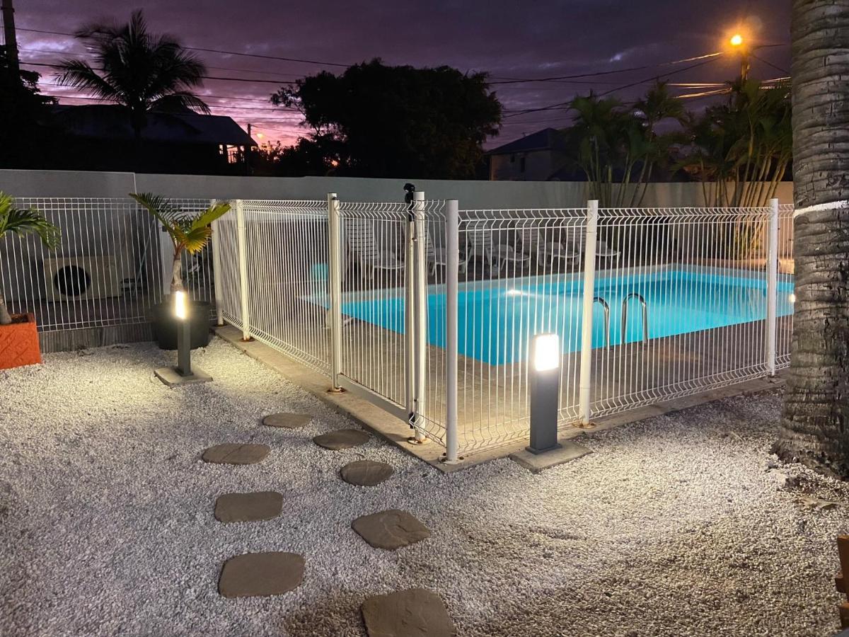 Le Nid Tropical, Piscine Chauffee Vila Étang-Salé les Bains Exterior foto